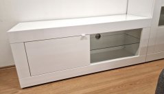 BASIC TV stolek, bílá