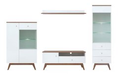 HEDA obývací stěna, police + světla