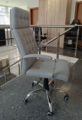 Q 136 kancelářská židle