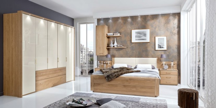 LIDO noční stolek se třemi zásuvkami