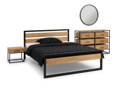 Ložnice - postel 180x200 + rošt, noční stolek, komoda a zrcadlo, dubový masiv