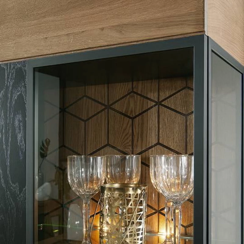 MOCIA vitrína, levá